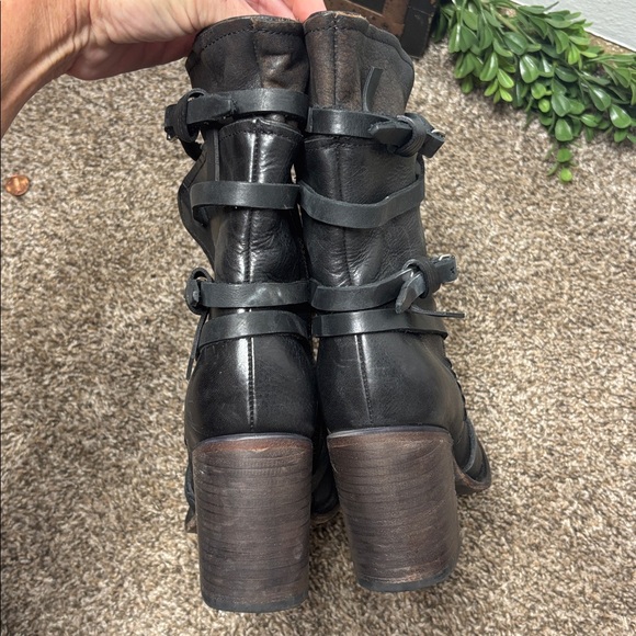 FREEBIRD BY STEVEN Baker Heeled Boots Sz 10 Black Brown - Picture 9 of 15